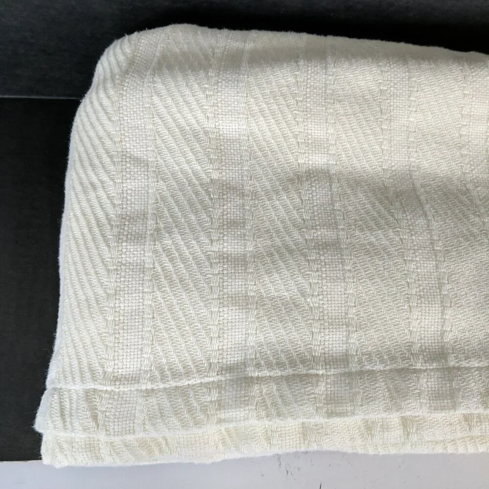Wamsutta Ivory Cotton Knit Herringbone Blanket Throw Stripe Coverlet 88 x 88 in